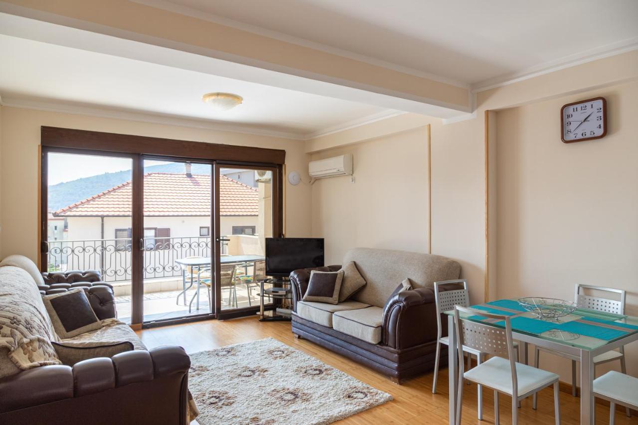 Apartament Maine *